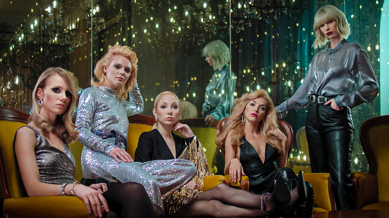 INDOLA Blonde Expert